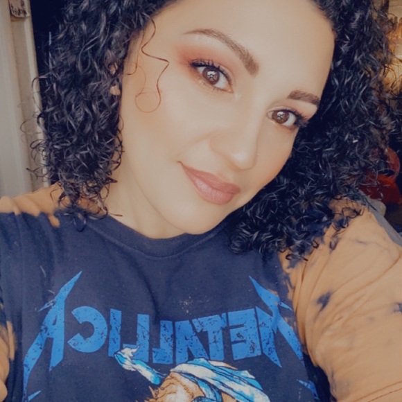 Meet your Posher, Kimberly - Picture 10 of 14